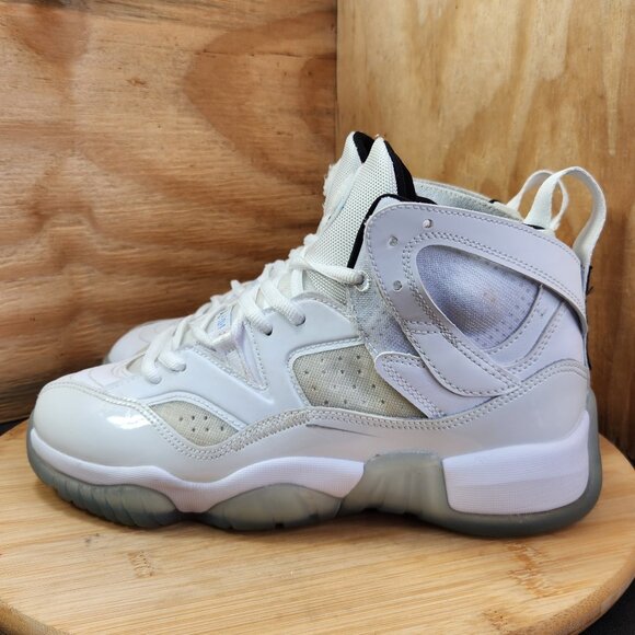 Jordan Jumpman Two Trey Womens Basketball Sneakers - Picture 4 of 11